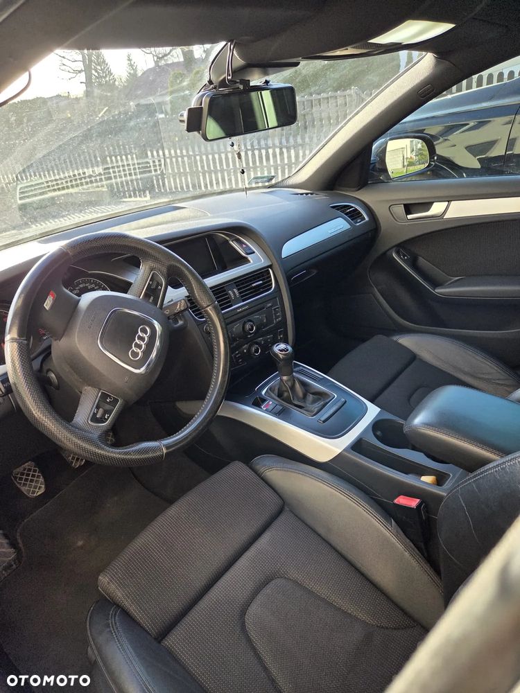 Audi A4 Avant - 4