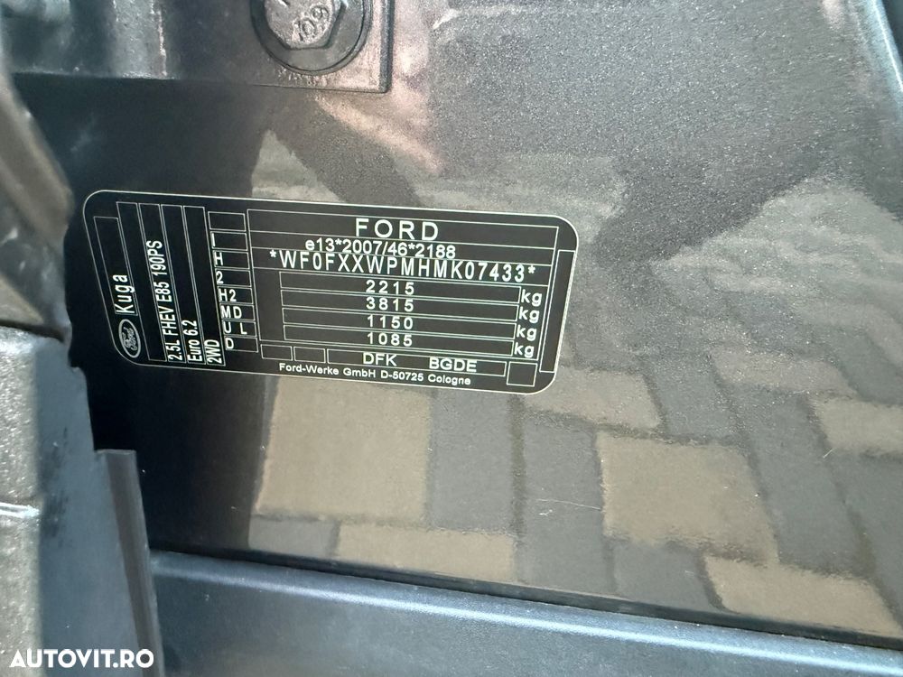 Ford Kuga 2.5 Duratec FHEV TITANIUM - 30