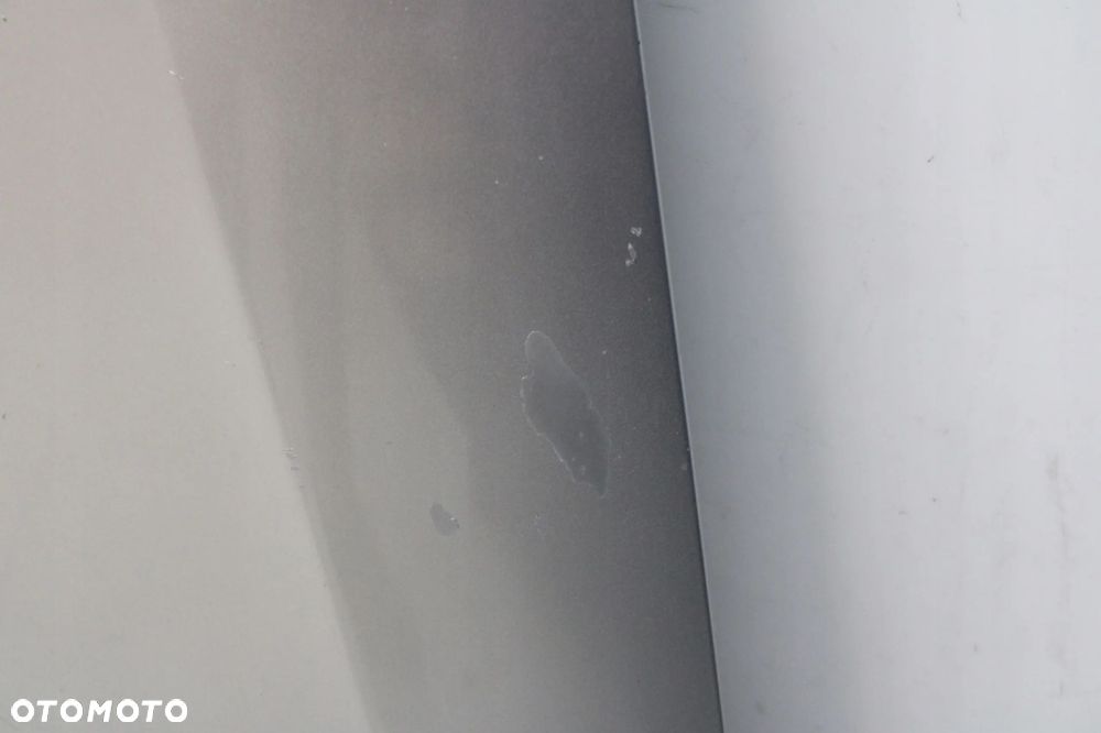 VOLKSWAGEN VW PASSAT B6 2005R- MASKA POKRYWA SILNIKA LA7W - KOD LAKIERU - 9