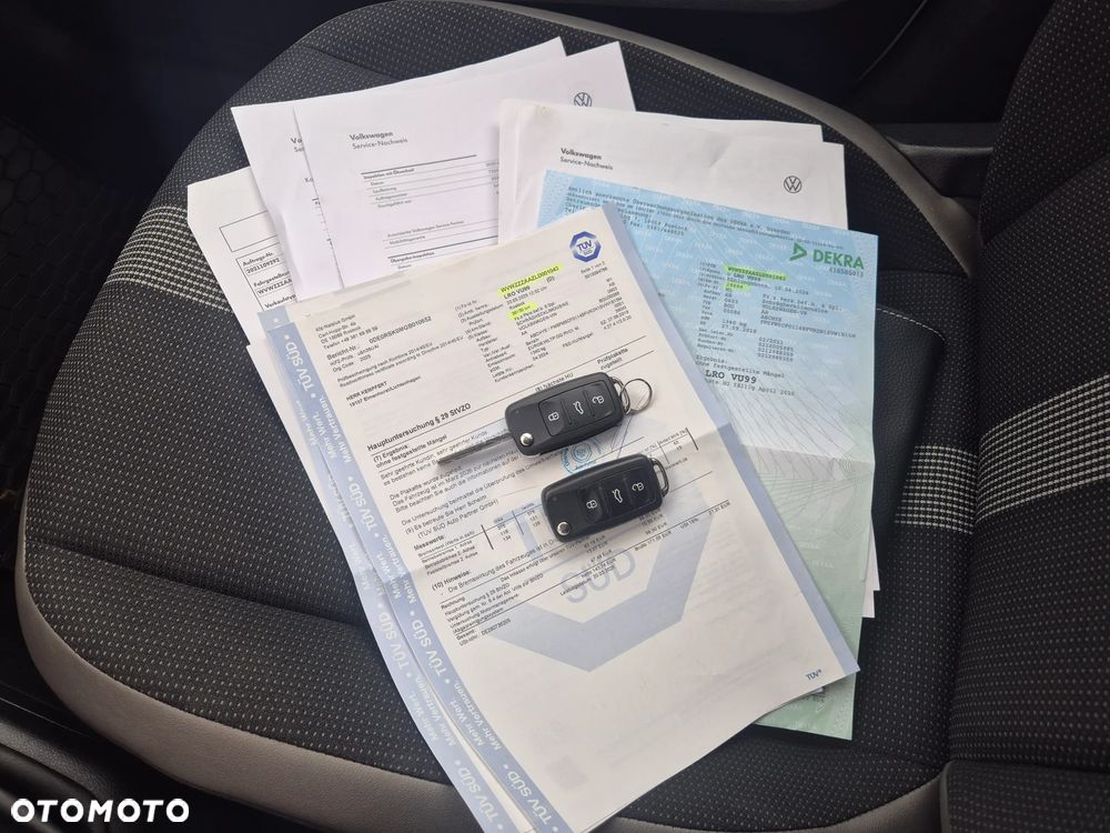 Volkswagen up! (BlueMotion Technology) move - 29