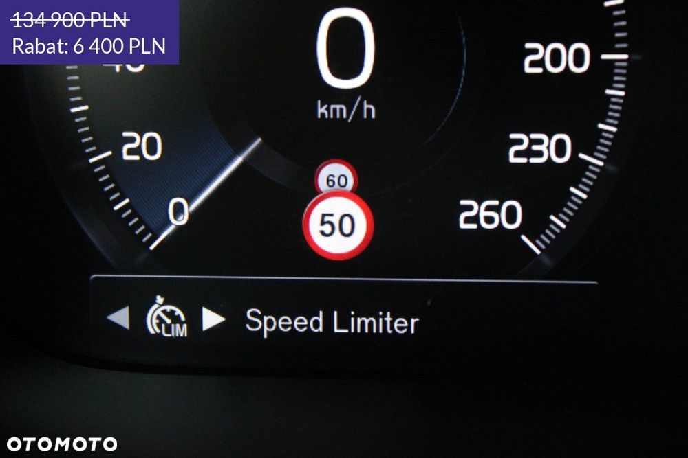 Volvo V60 Cross Country - 36