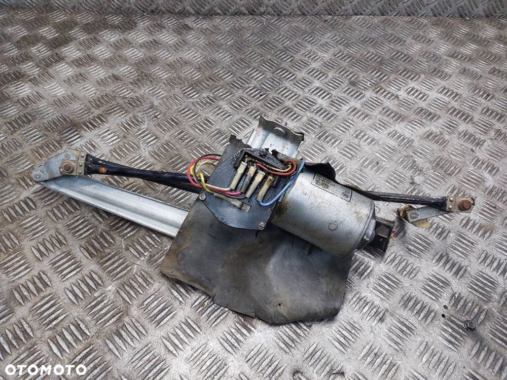 MECHANIZM WYCIERACZEK + SILNICZEK PRZÓD SKODA 105 S I 443122083091 - 5