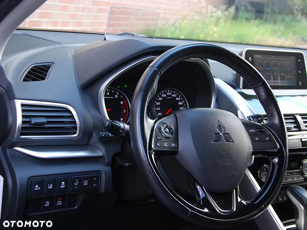 Mitsubishi Eclipse Cross 1.5 T GPF Intense Pro CVT - 18