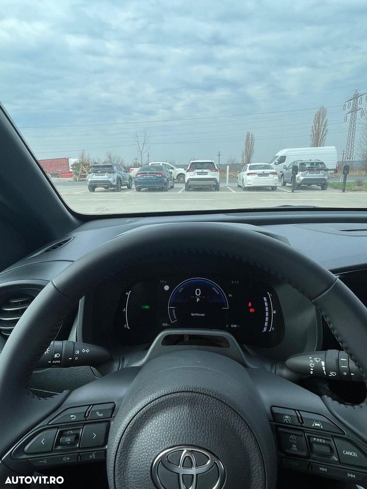 Toyota Aygo X 1.5l HEV 116CP Active - 9