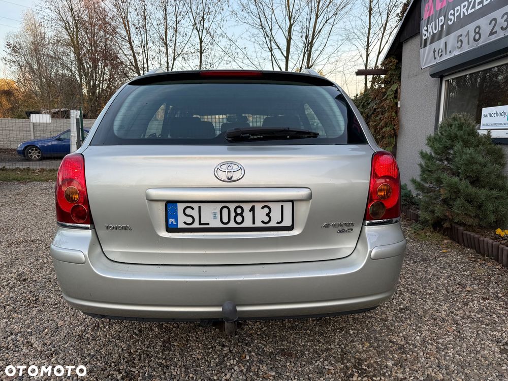 Toyota Avensis 2.0 VVT-i Prestige - 8