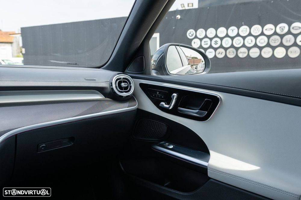 Mercedes-Benz C 300 d AMG Line - 20