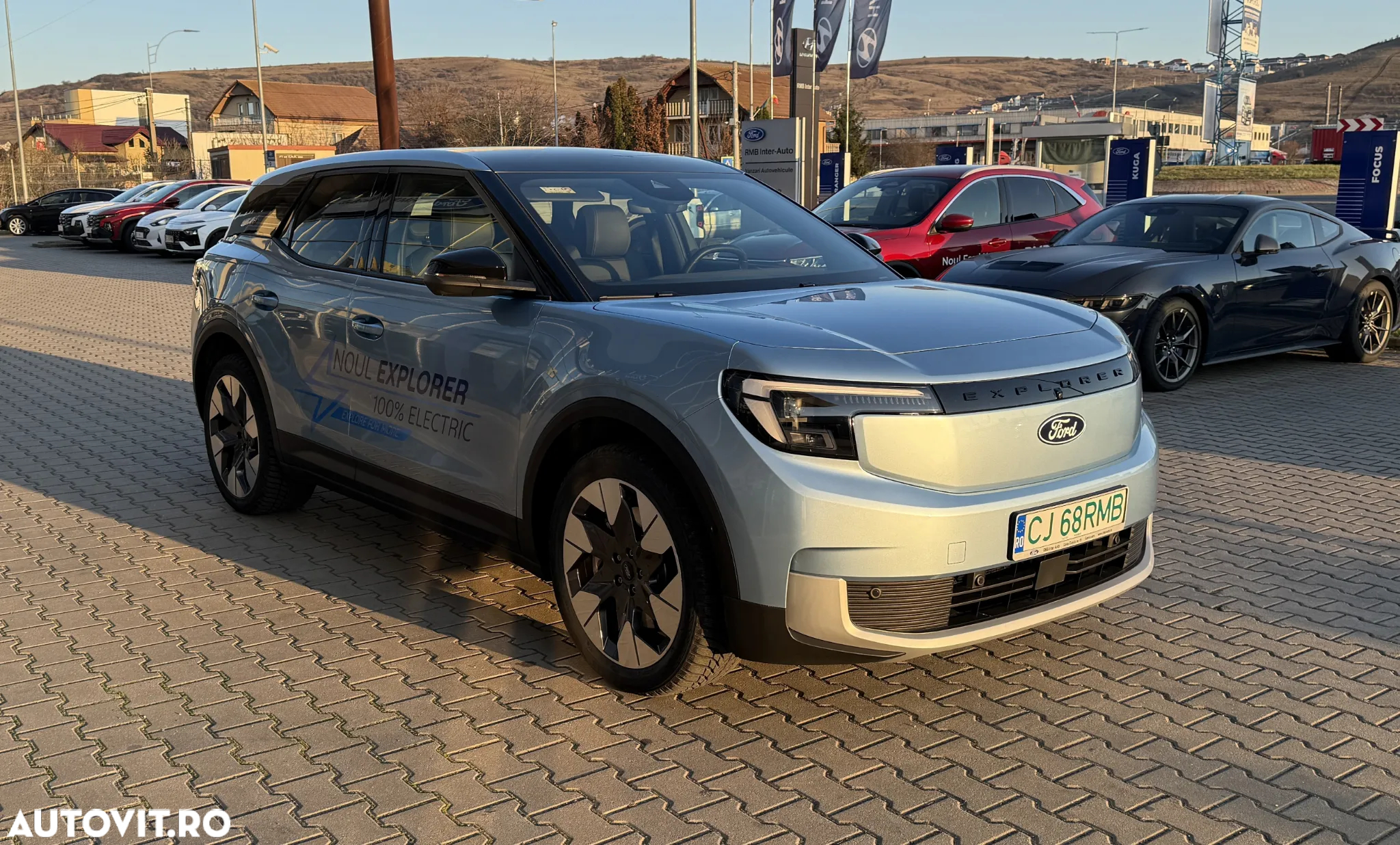 Ford Explorer AWD 79 kWh Extended Range Premium - 5