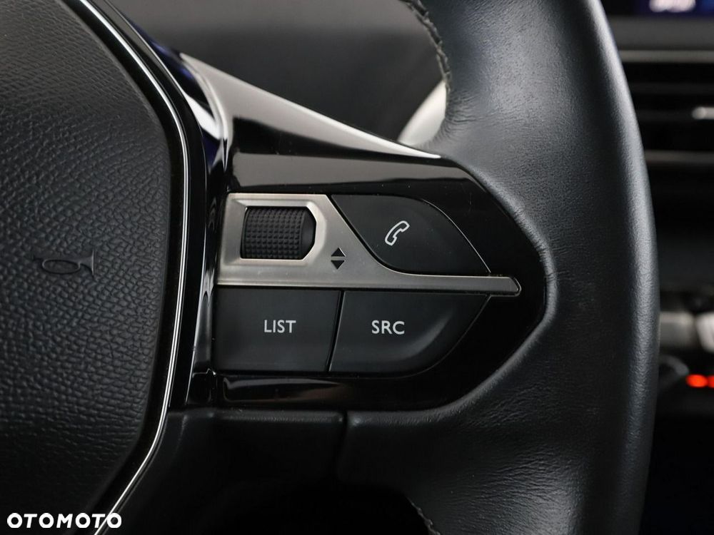 Peugeot 3008 1.6 BlueHDi Allure S&S - 33