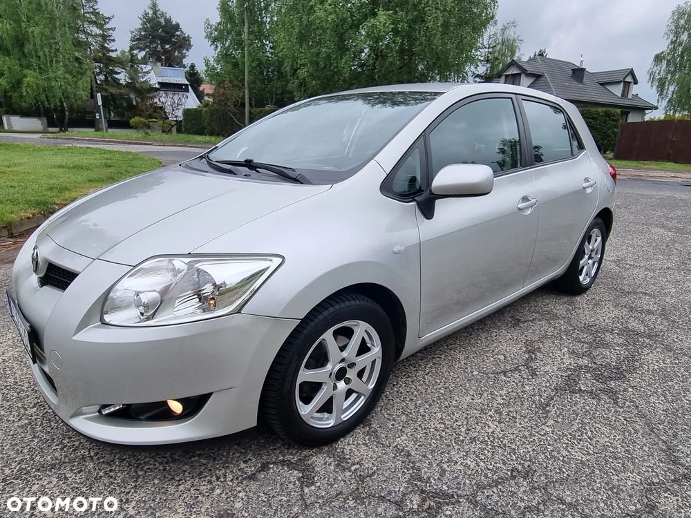 Toyota Auris - 17