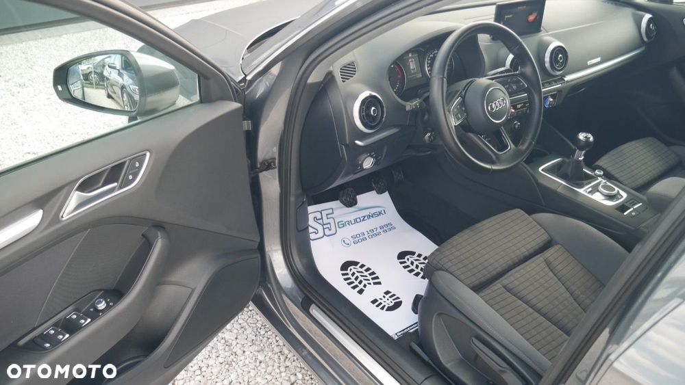 Audi A3 Sportback - 13