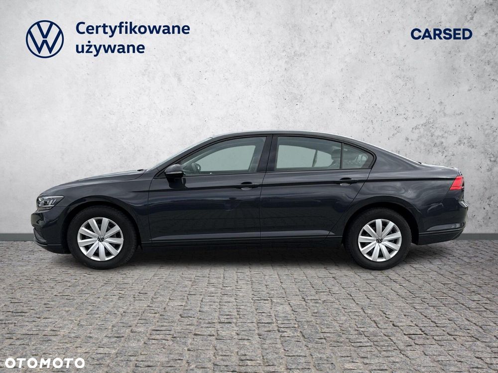 Volkswagen Passat - 2