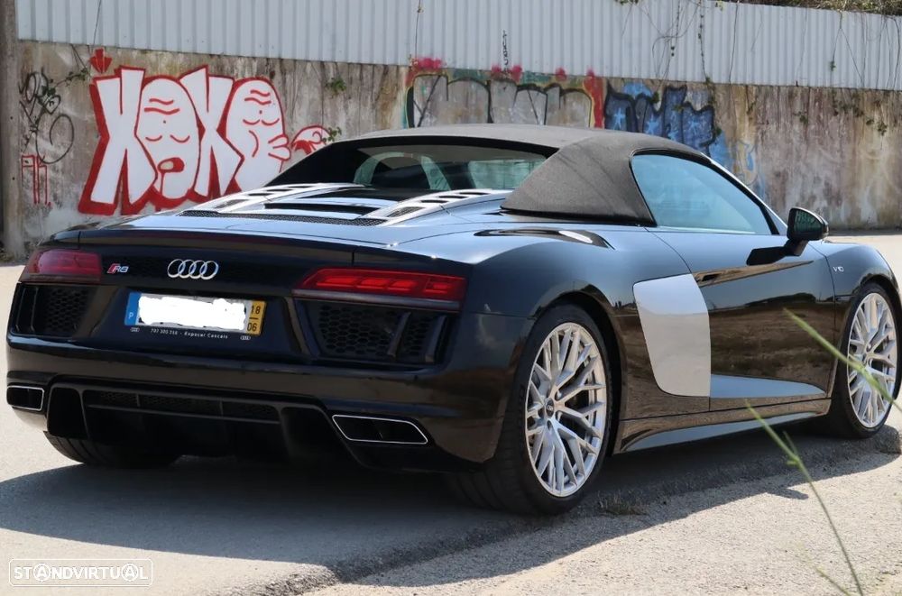 Audi R8 Coupé 5.2 FSI V10 S tronic - 3