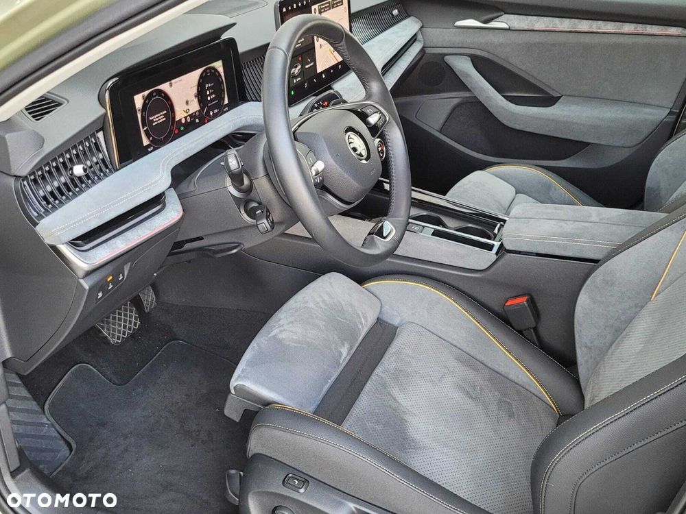 Skoda Superb 2.0 TDI SCR Selection DSG - 8