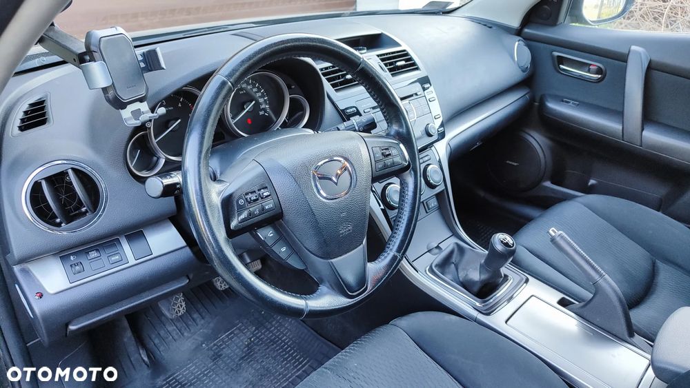 Mazda 6 - 12