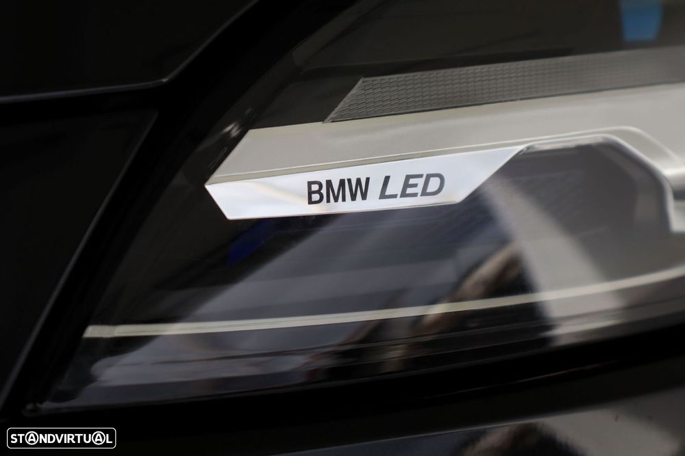 BMW 116 Pack Desportivo M - 4