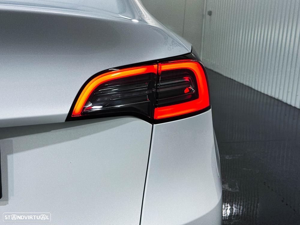 Tesla Model Y Standard - 56