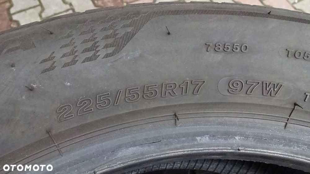 Opony letnie 225/55R17 Bridgestone Turanza T005 97W 2021r. - 10