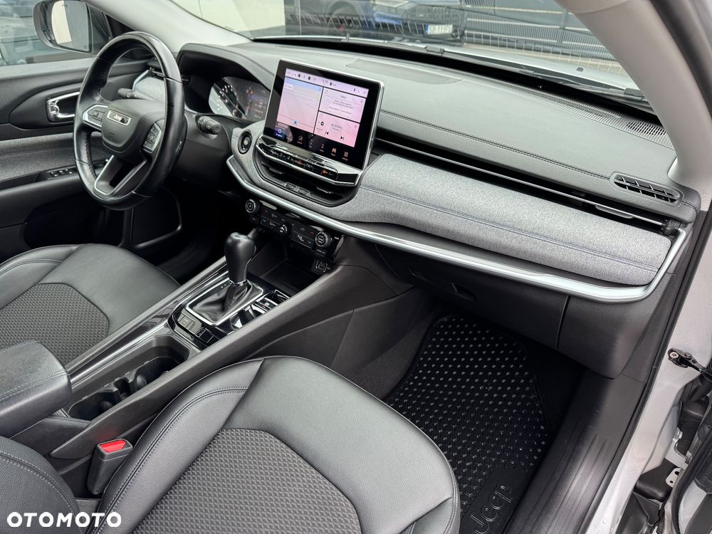 Jeep Compass 1.3 TMair Longitude FWD S&S DDCT - 23