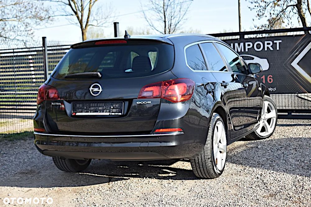 Opel Astra 1.7 CDTI Cosmo - 5