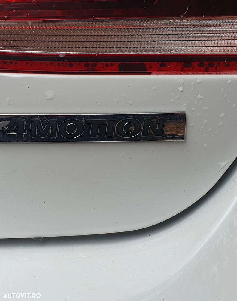 Volkswagen Passat CC 2.0 TDI DSG 4Motion BMT - 9