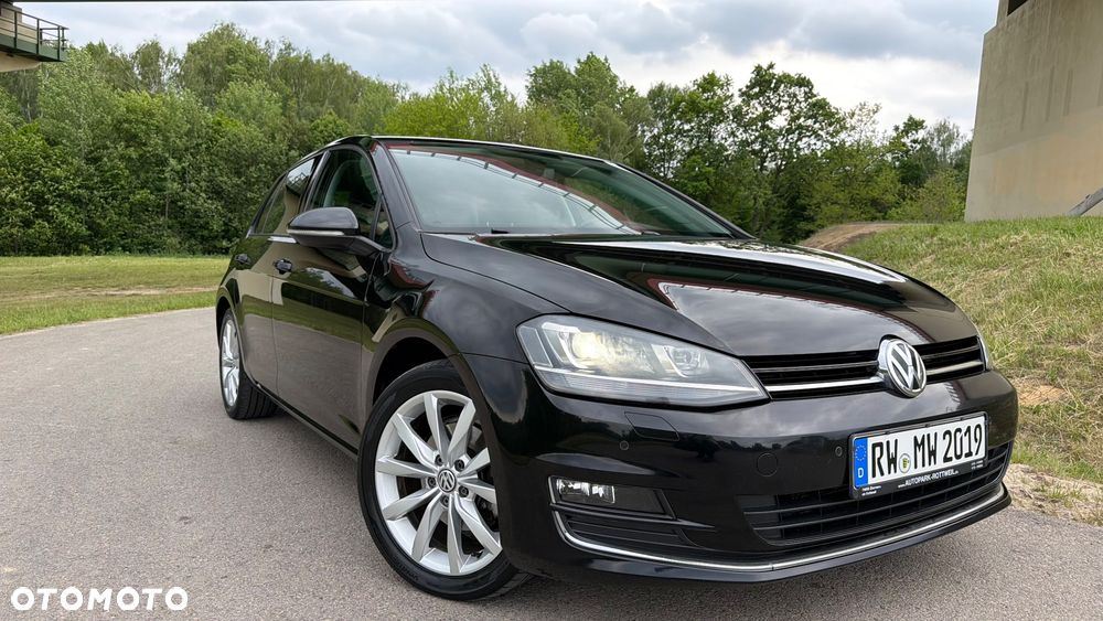 Volkswagen Golf 2.0 TDI SCR Highline - 11