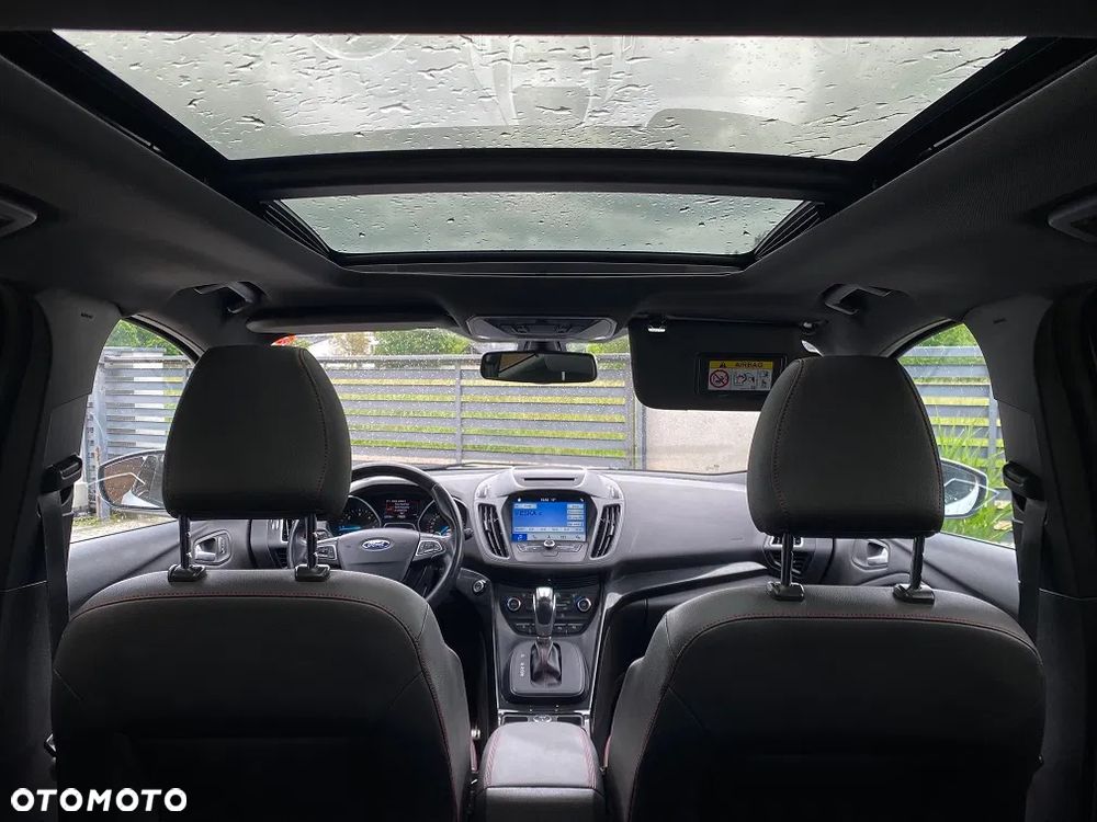 Ford Kuga 2.0 TDCi 4x4 ST-Line - 12