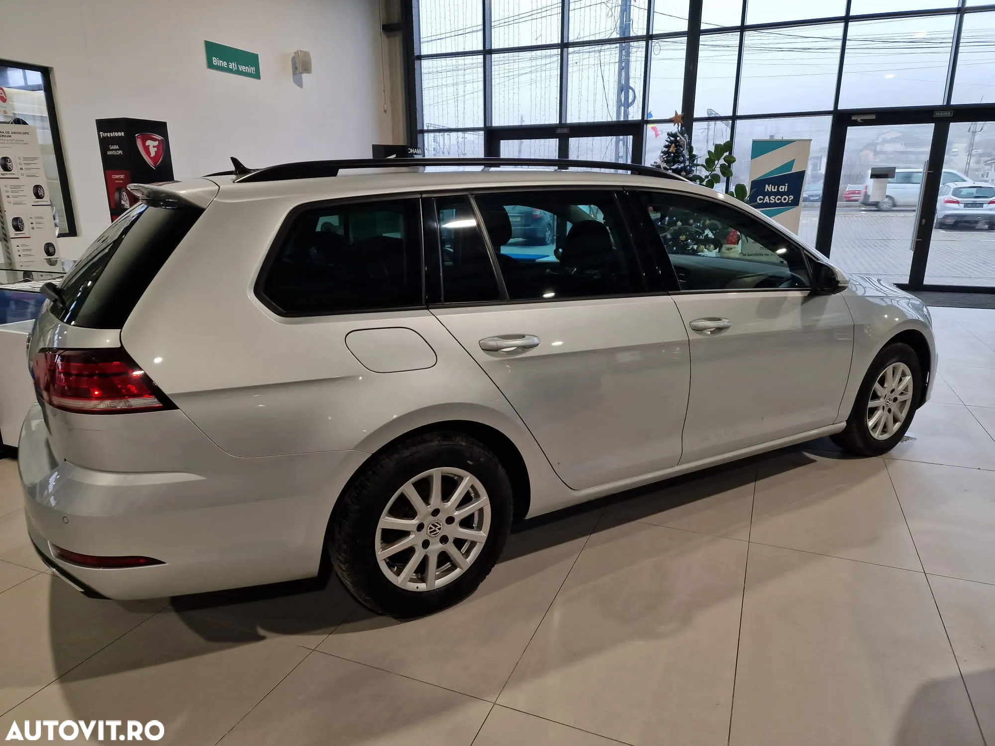 Volkswagen Golf 1.4 TSI BlueMotion Technology DSG Comfortline - 3