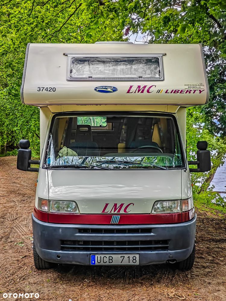 LMC Liberty 560 - 11