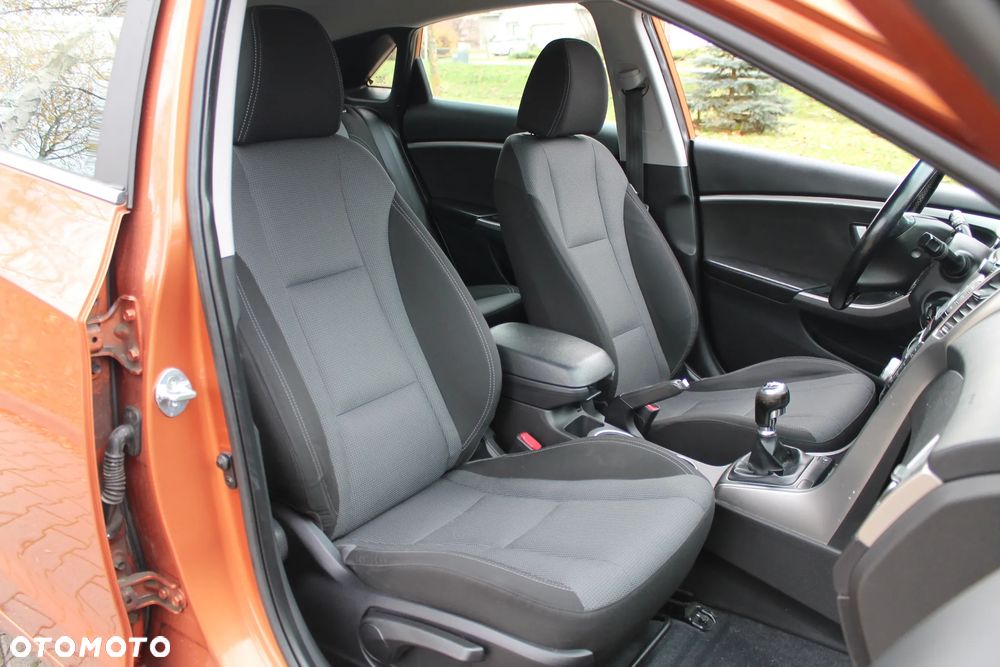 Hyundai i30 1.6 CRDi BlueDrive Comfort - 5