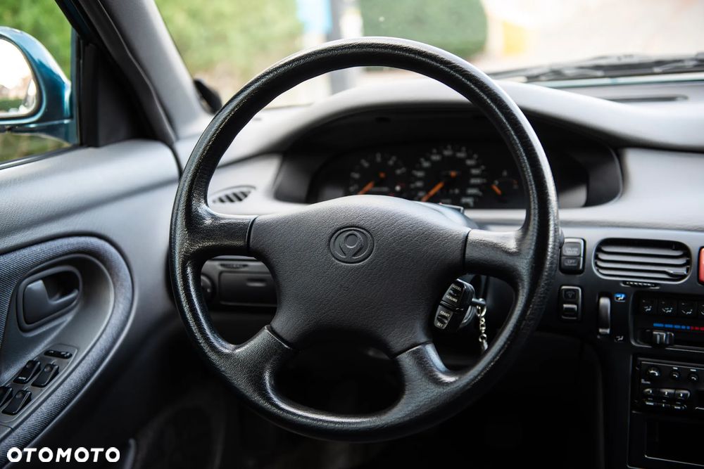 Mazda 626 - 29