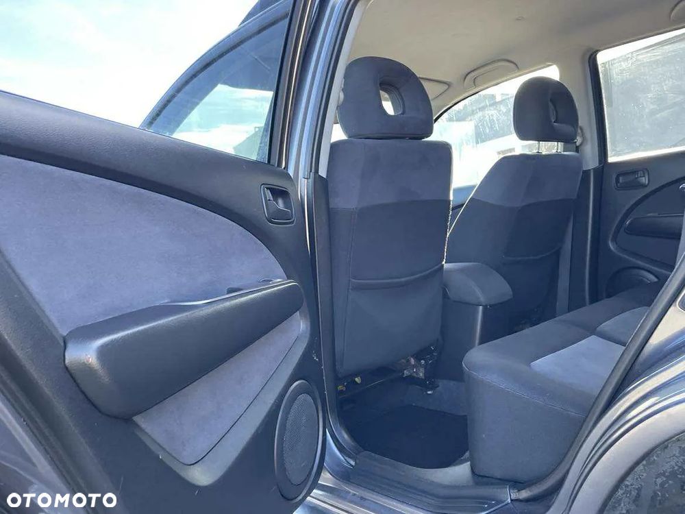 Mitsubishi Outlander 2.0 Comfort - 14