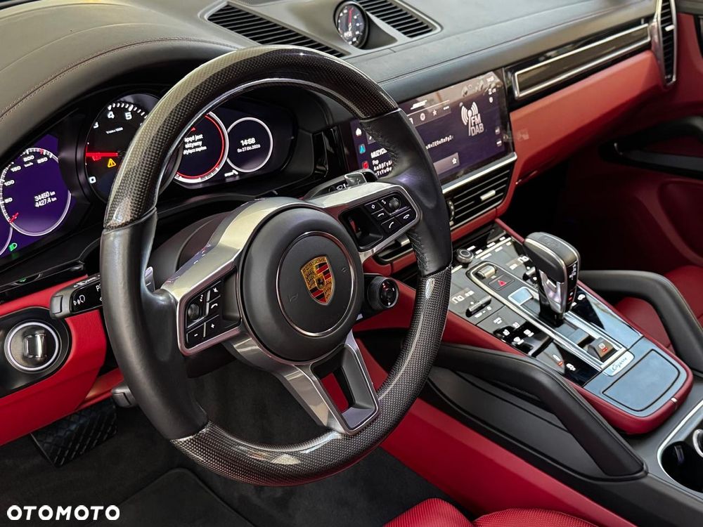 Porsche Cayenne Platinum Edition - 8