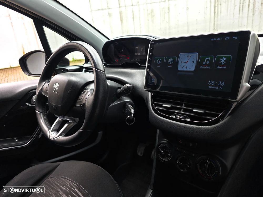 Peugeot 208 1.4 HDi Active - 43