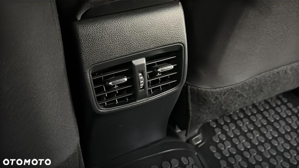 Toyota Corolla 1.2 T Comfort - 17