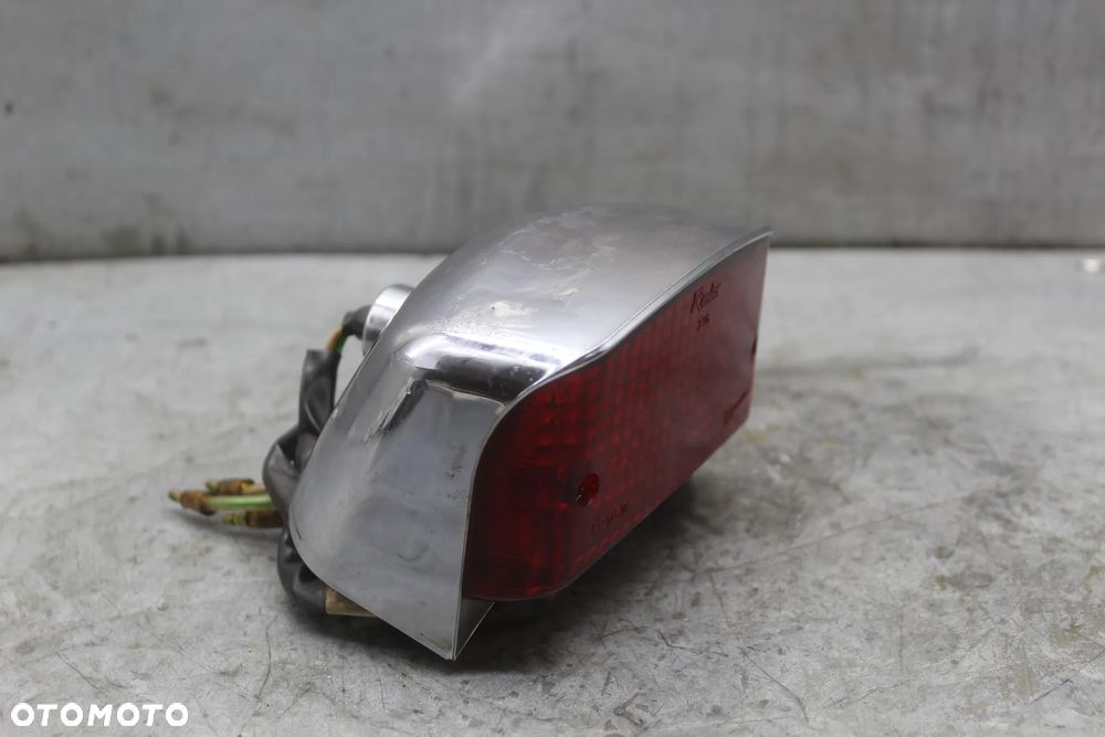 Honda Rebel 125 Lampa tył tylna klosz - 3