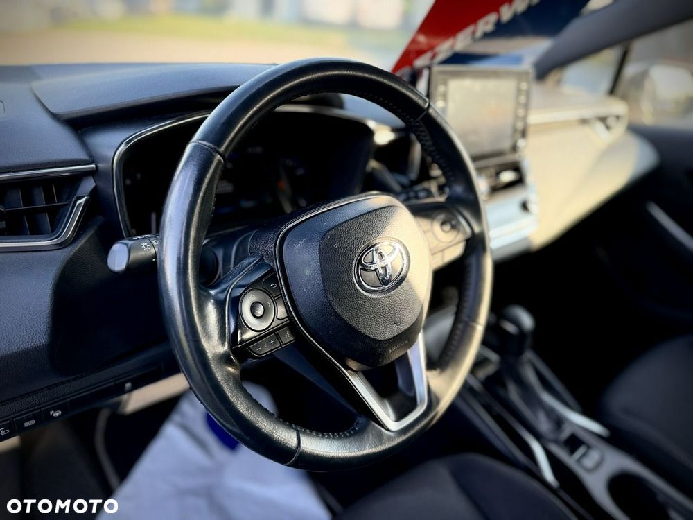 Toyota Corolla - 18