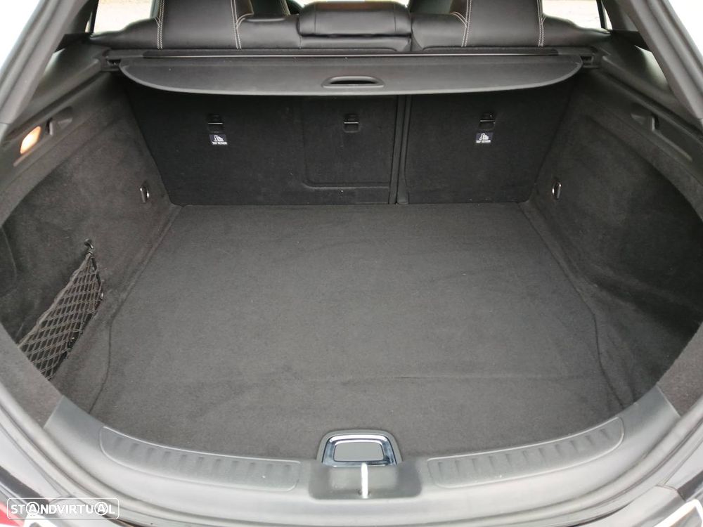 Mercedes-Benz CLA 200 d Shooting Brake Urban - 15