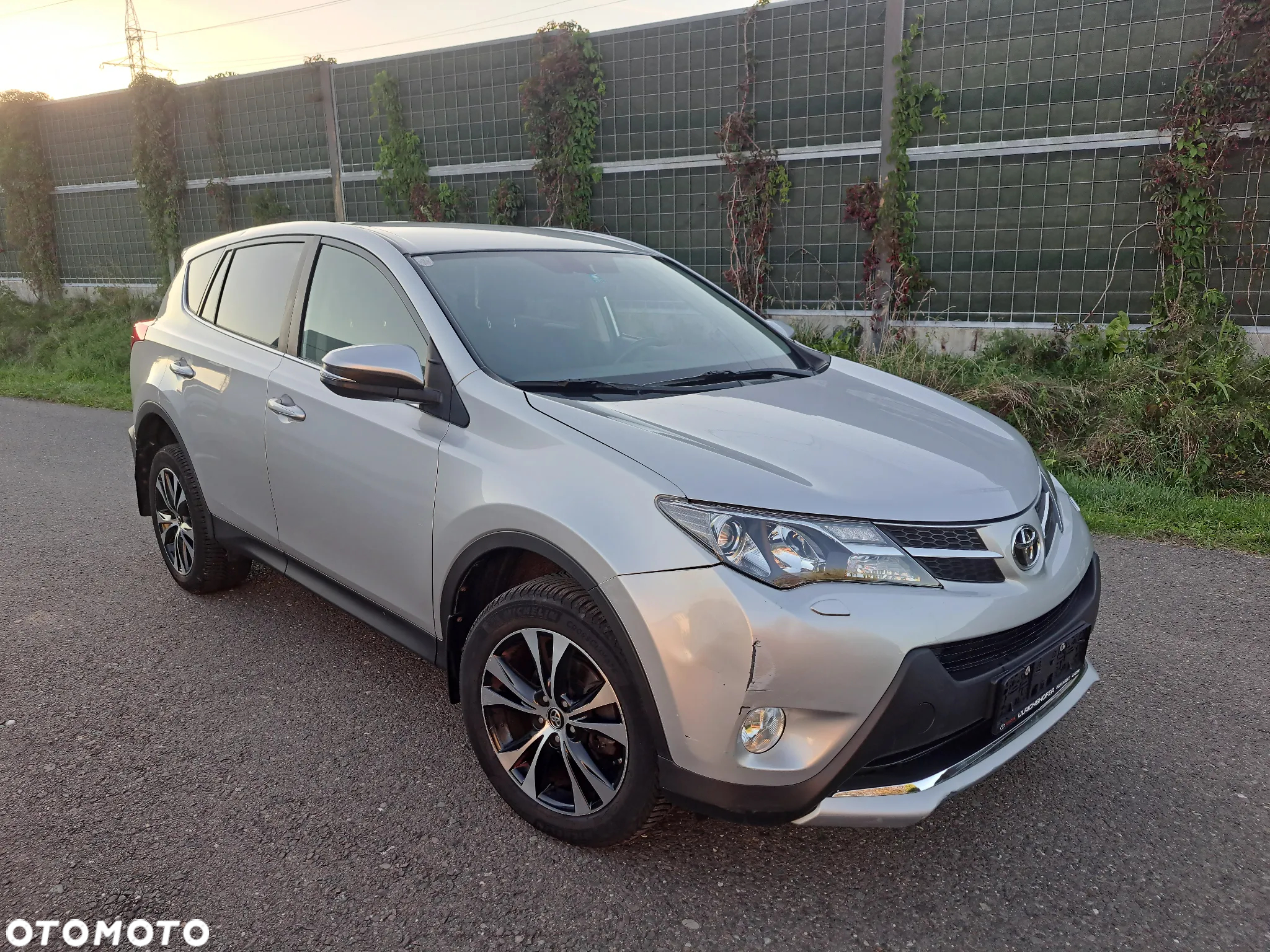 Toyota RAV4 2.2 D-4D 4x4 Automatik Edition - 2