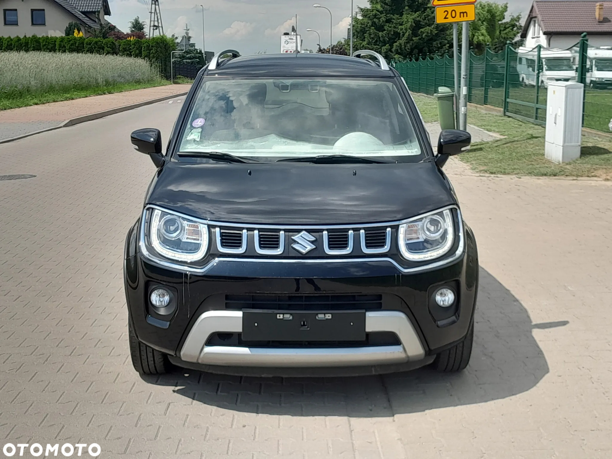 Suzuki Ignis - 2