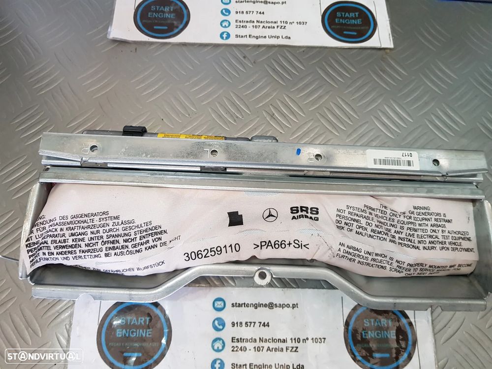 Airbag de Joelhos Mercedes Classe E Classe C W204 W207 W212 CLS W218 - 2