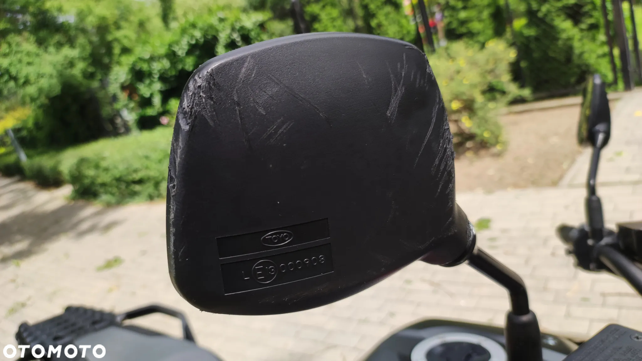 Suzuki V-STROM - 29