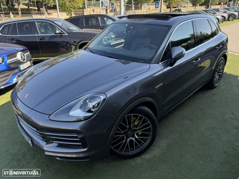 Porsche Cayenne E-Hybrid - 8