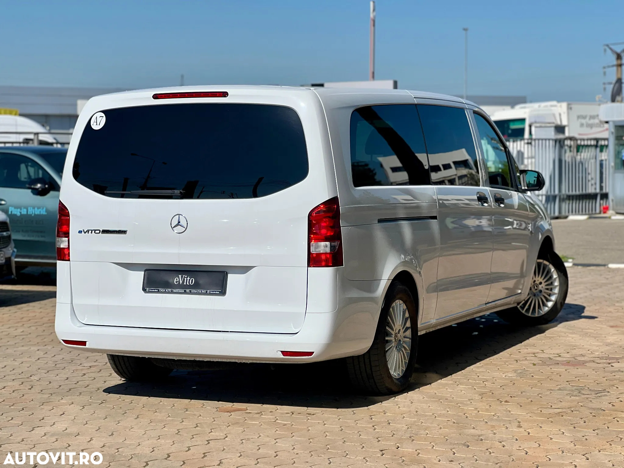 Mercedes-Benz Vito eVito Tourer Extra-Lung 90 kWh 204CP FWD - 5