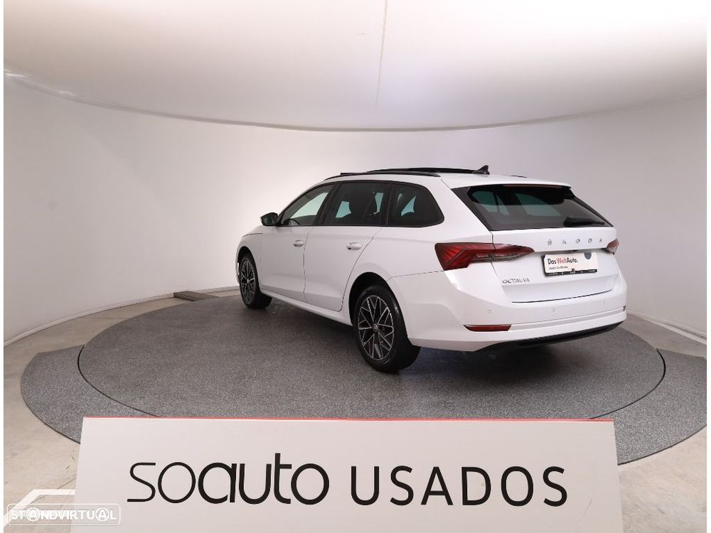 Skoda Octavia Break 2.0 TDI Ambition DSG - 9