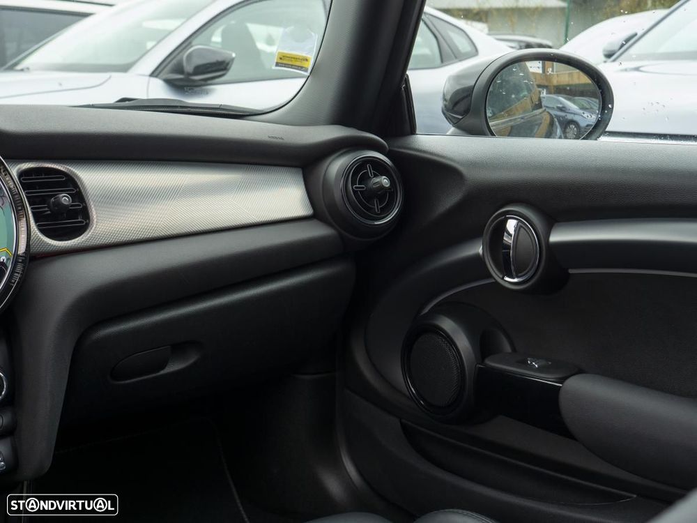 MINI 3 Portas Cooper SE Yours - 33