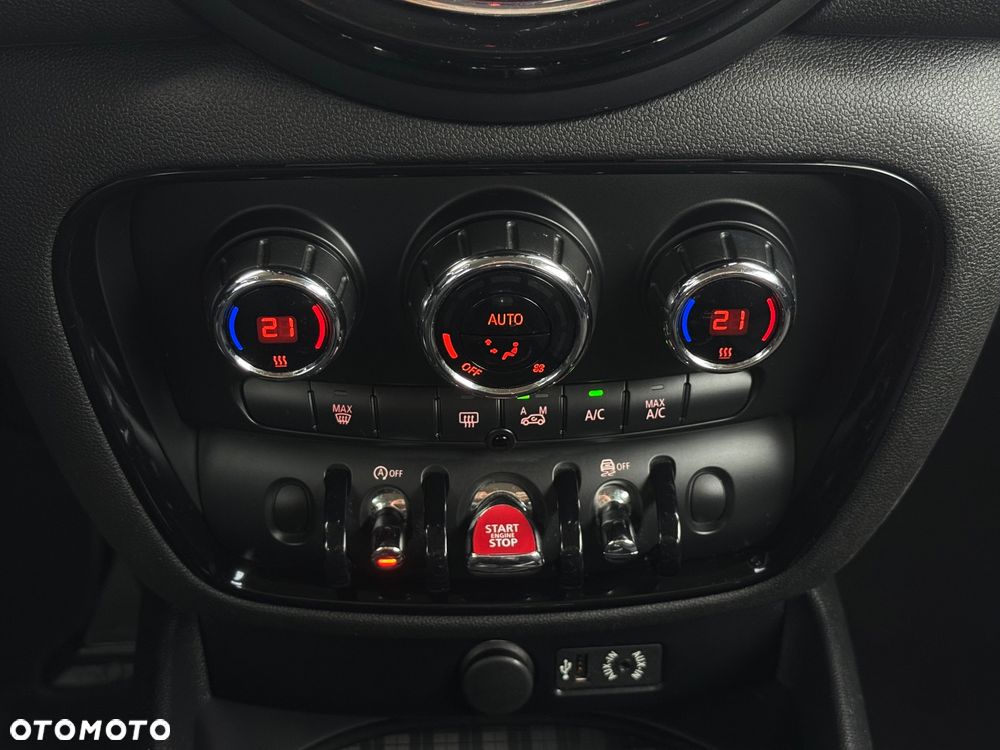 MINI Clubman One D Essential Trim - 19