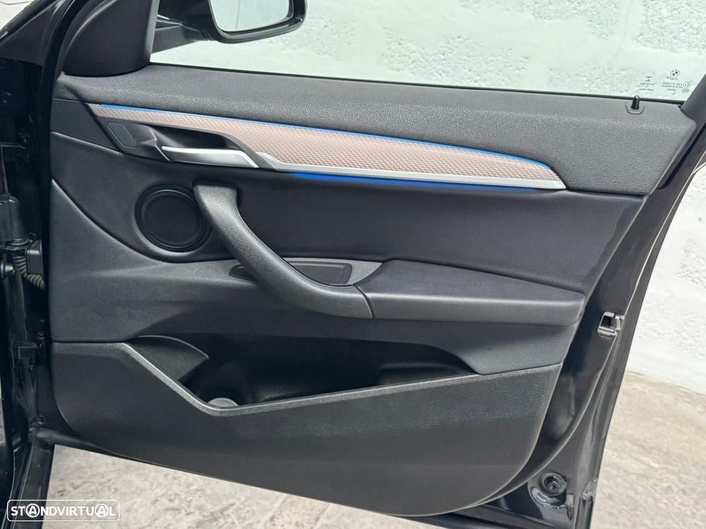 BMW X2 25 e xDrive Pack M - 39