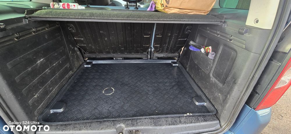 Citroën Berlingo 1.6 HDi Seduction - 8