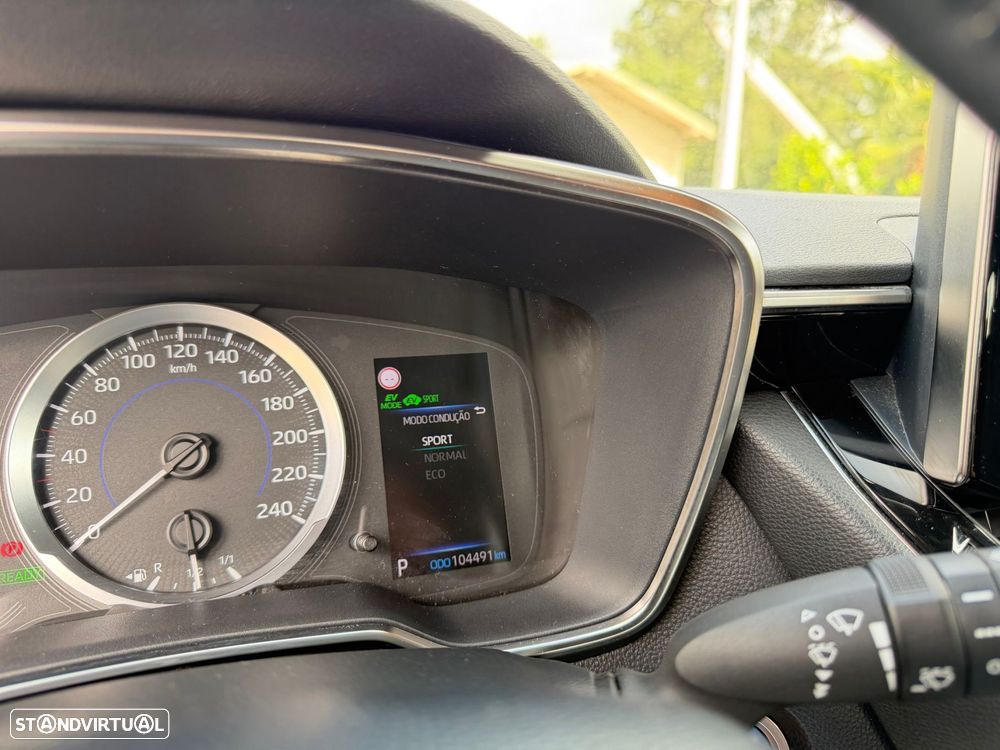 Toyota Corolla 1.8 Hybrid Comfort - 21