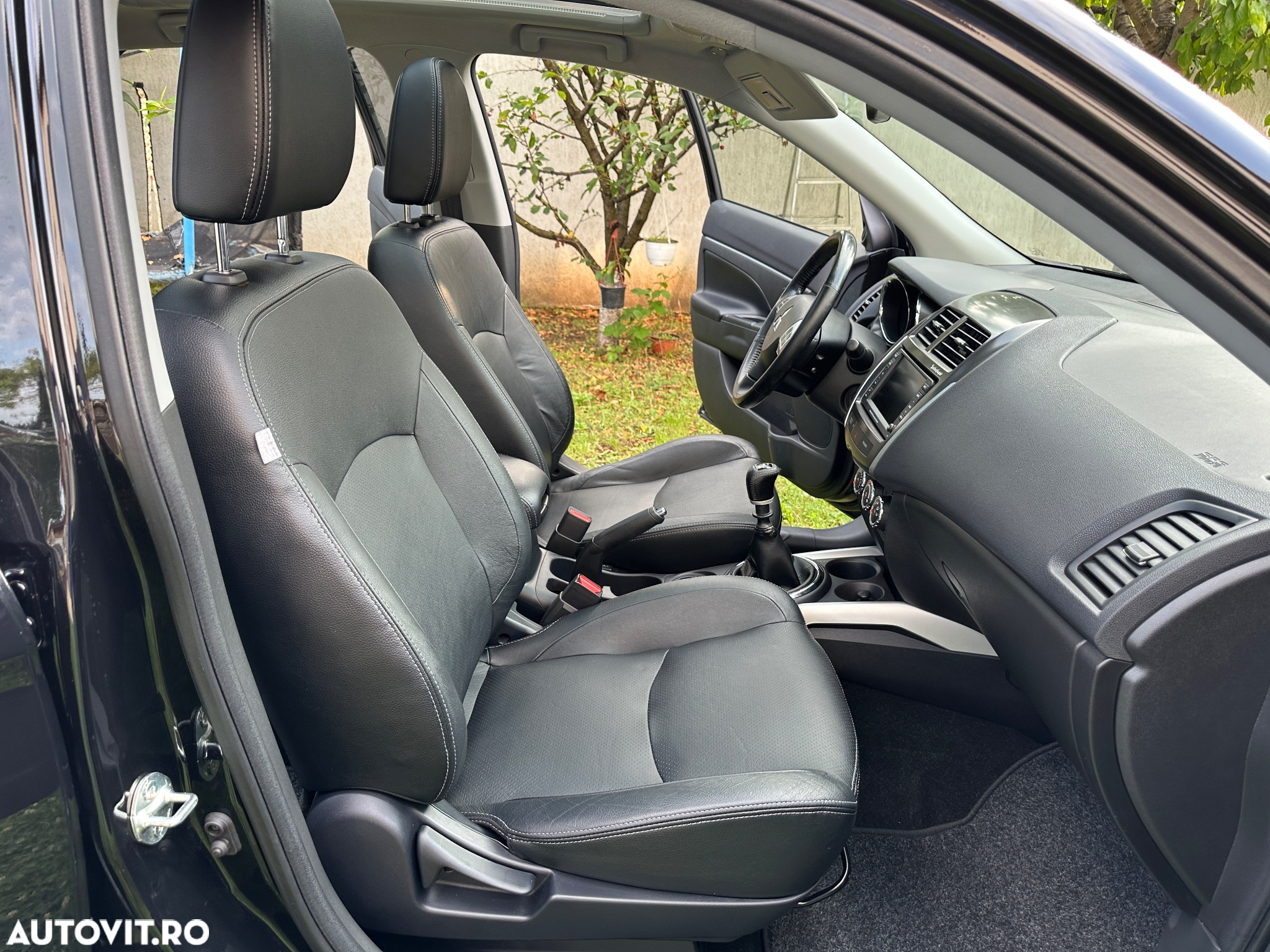 Mitsubishi ASX 1.8 DI-D 2WD Instyle - 13